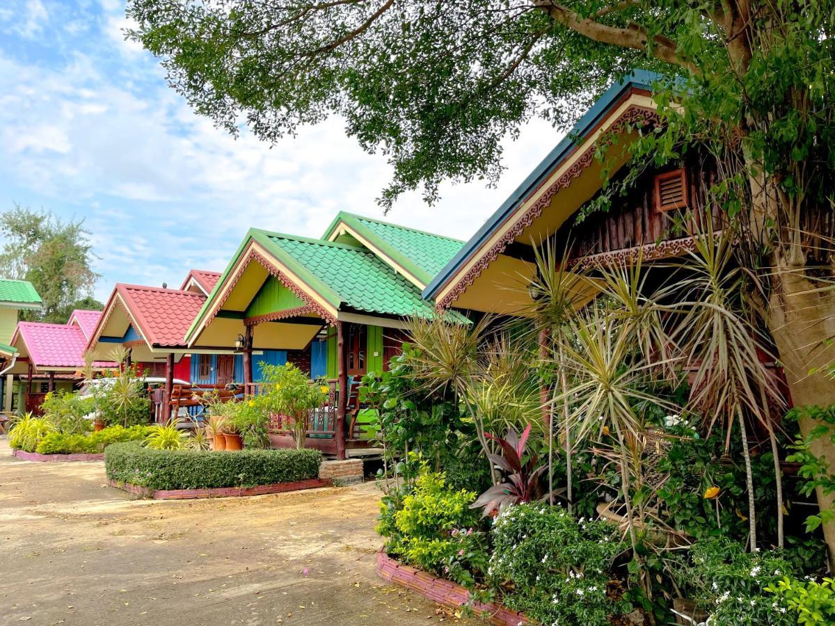 Ruanmai Style Resort 1 Ban Nong Nam Khan Extérieur photo