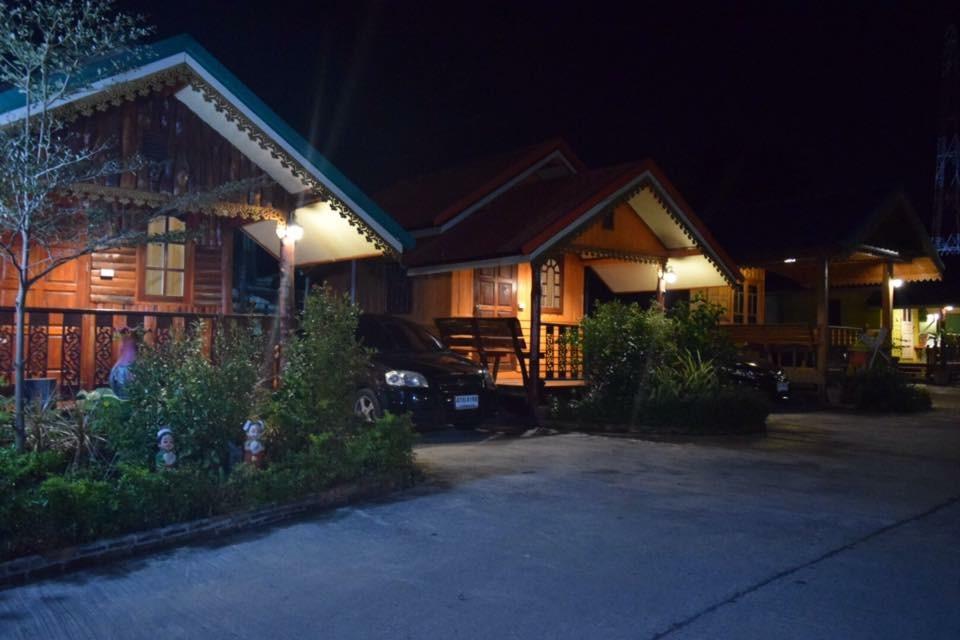 Ruanmai Style Resort 1 Ban Nong Nam Khan Extérieur photo