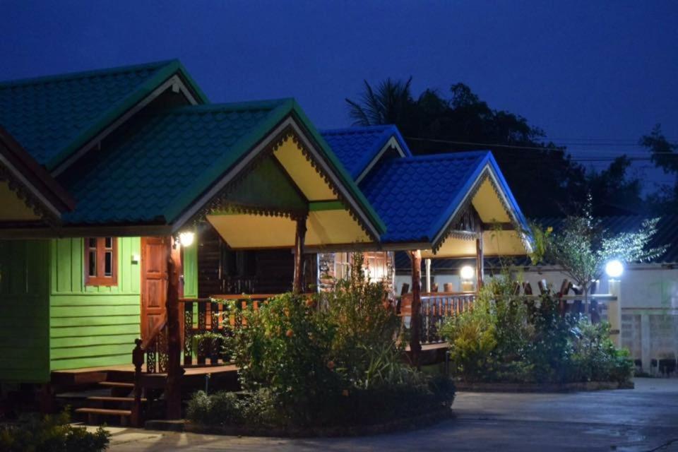Ruanmai Style Resort 1 Ban Nong Nam Khan Extérieur photo